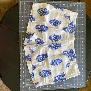 Vineyard Vines shorts